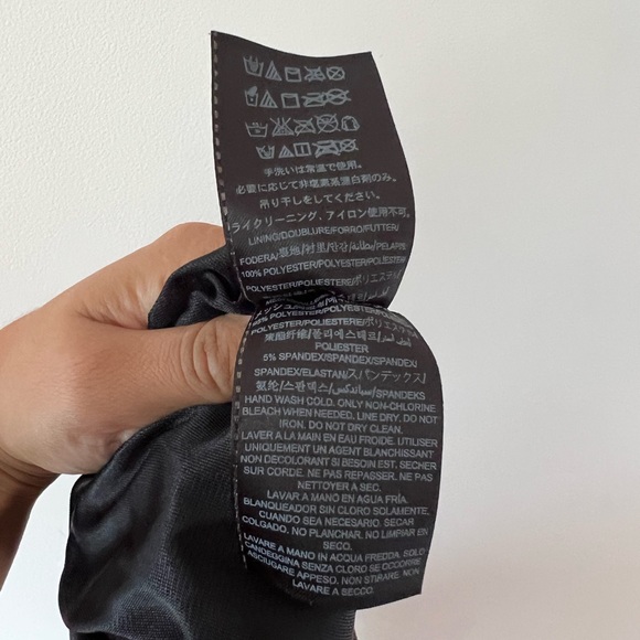 Black sparkly Guess long sleeve bodycon dress - Picture 6 of 7